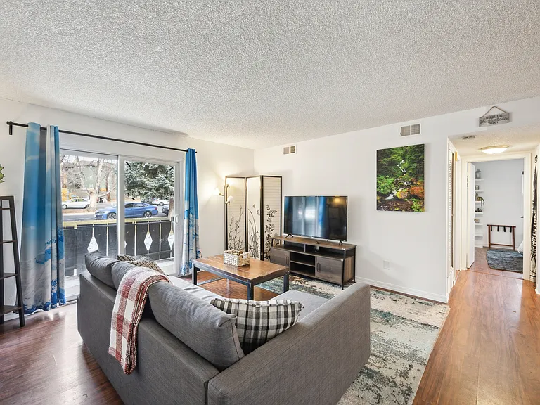 3250 Oneal Cir #C10 — Photo 14