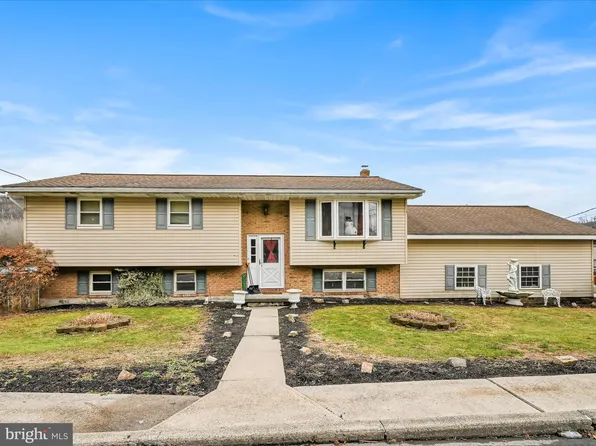220 E Liberty St, Schuylkill Haven, PA 17972
