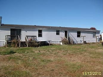 2nd image of 128 Churchill Rd