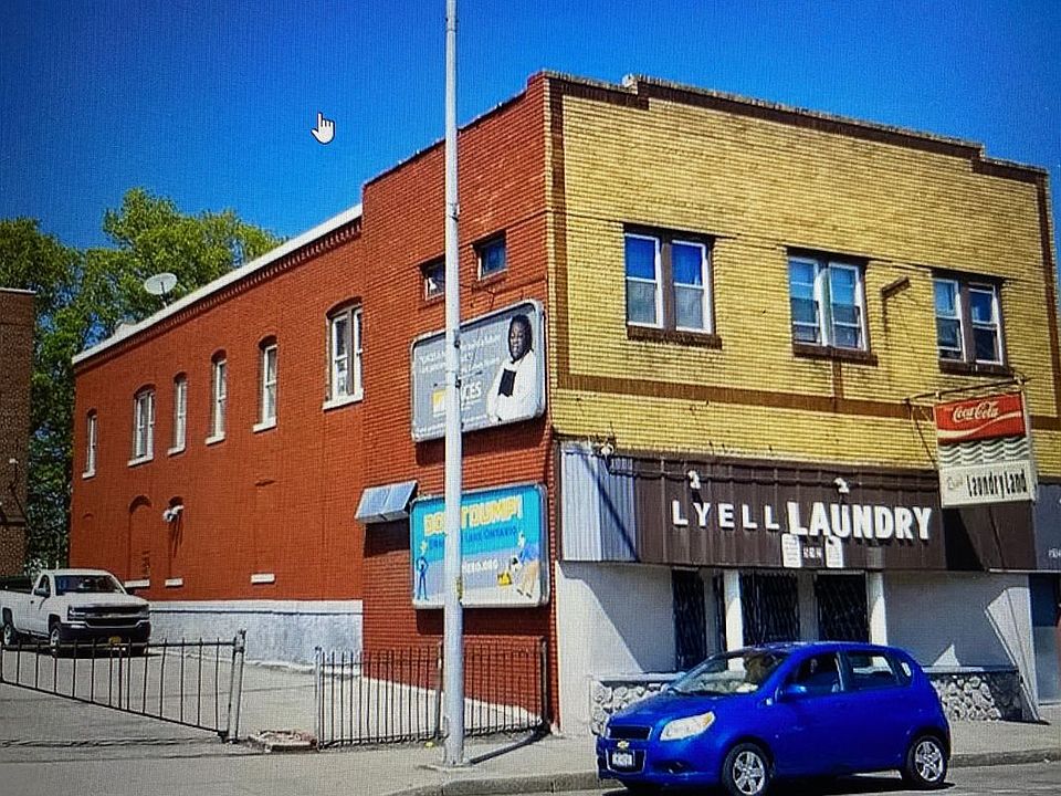 1st image of 512 Lyell Ave APT 3