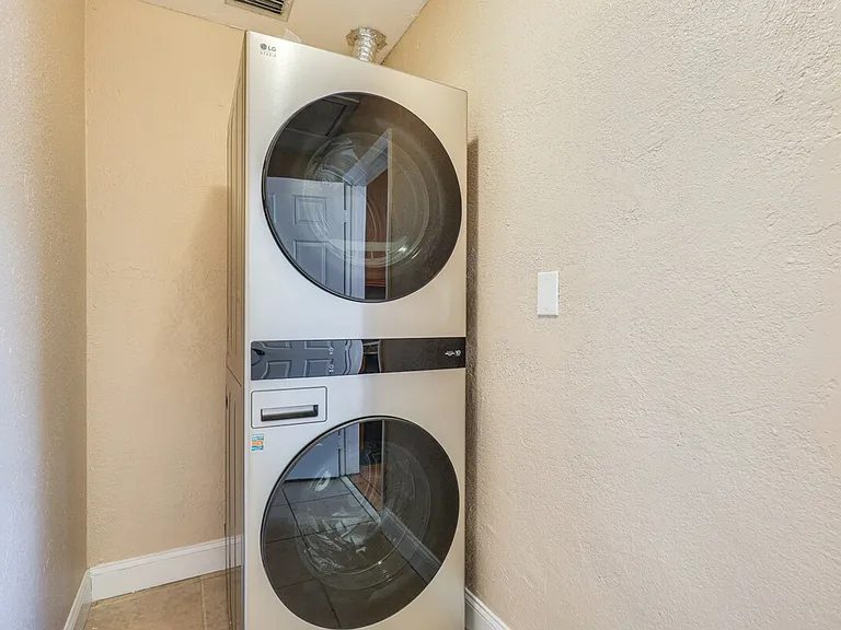 Washer/Dryer