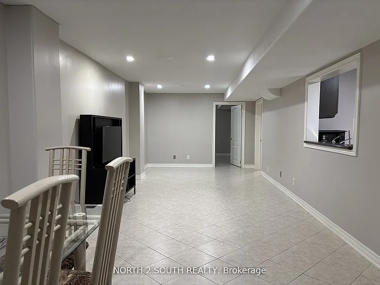 12 Villandry Cres #BASEMENT — Photo 13