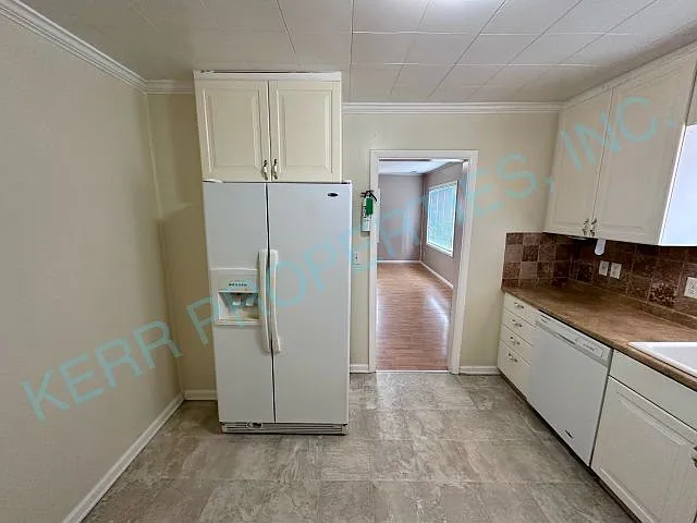 14530 SE Main St #A — Photo 7