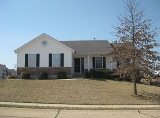 549 Highland View Dr, O Fallon, IL 62269