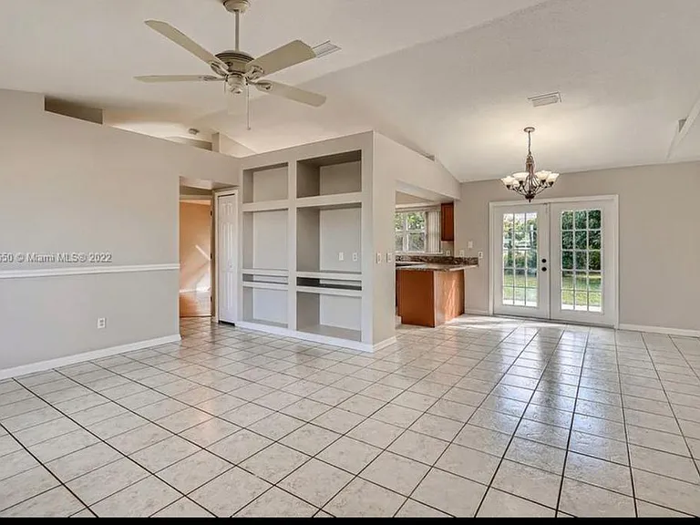 3309 SW Frankford St — Photo 4