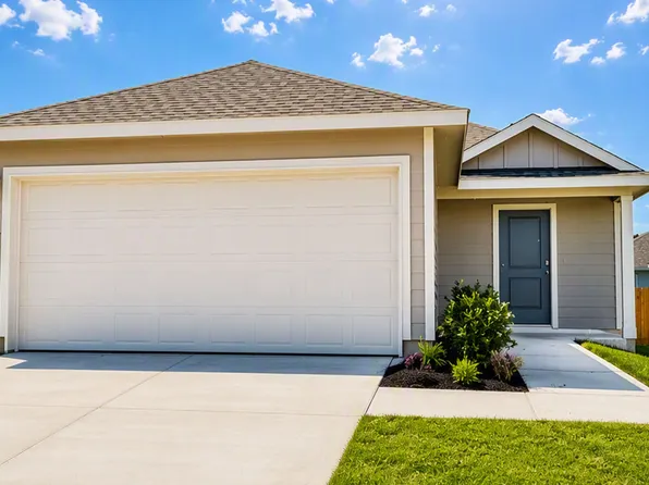 1257 Hickory Grv, Brenham, TX 77833
