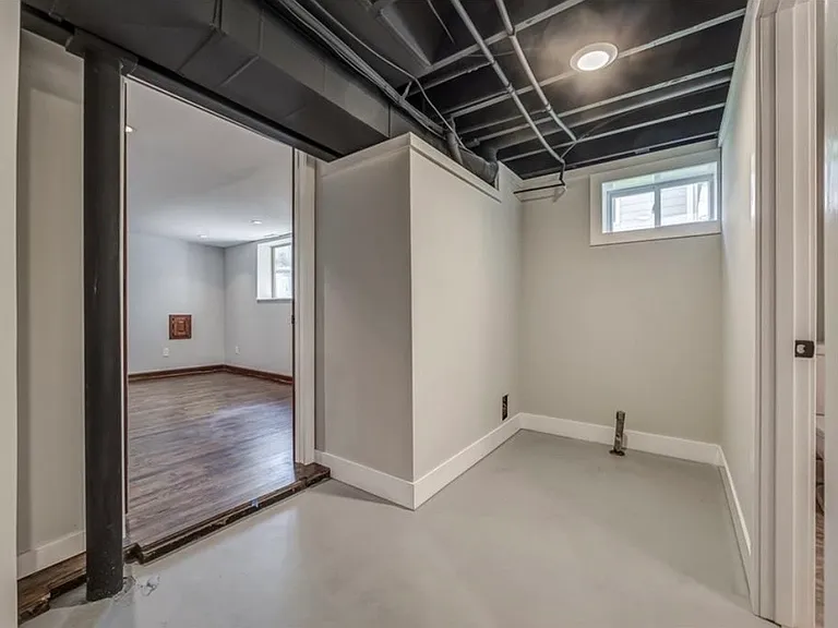 8400 Riggs St — Photo 21