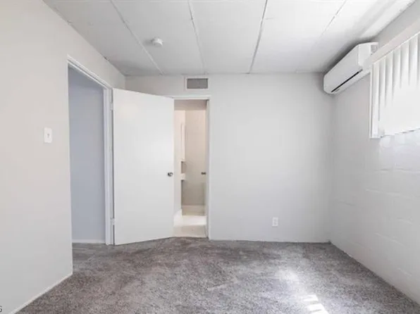 239 W Cleveland Ave APT 3, Las Vegas, NV 89102