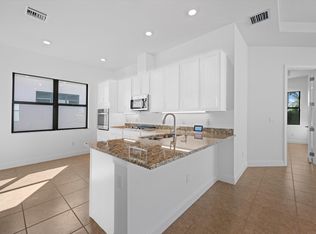 5379 Santa Rosa Ln, Loxahatchee, FL 33470