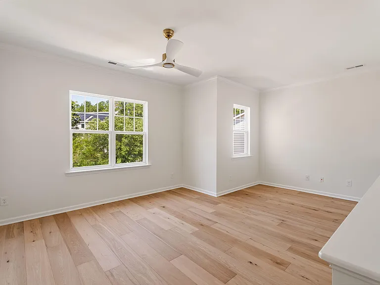 5 Silverbell Ct — Photo 27
