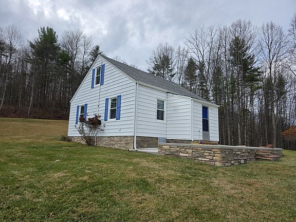 2nd image of 1624 Pineview Rd #1