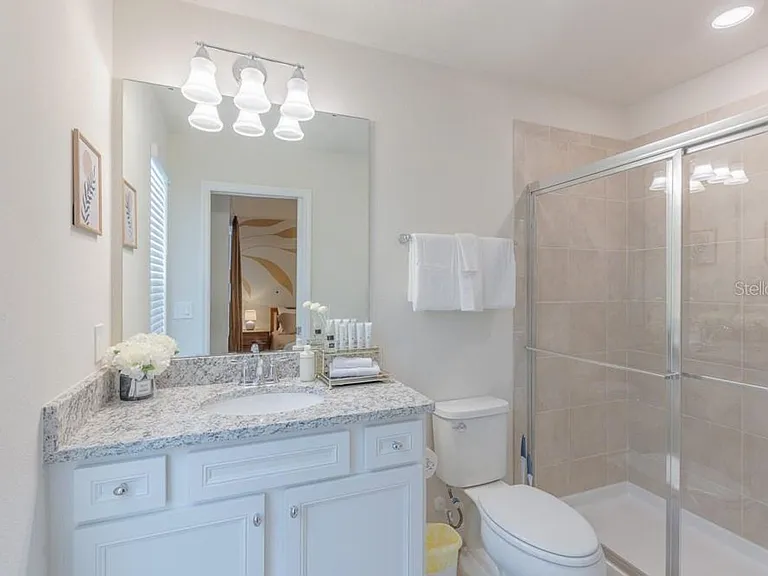 7215 Oakmoss Loop — Photo 50