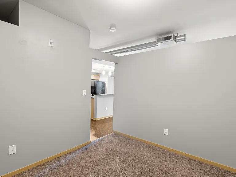 Market Place Lofts — Photo 31