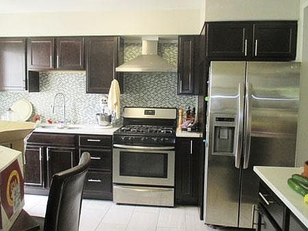 2nd image of 600 Park St