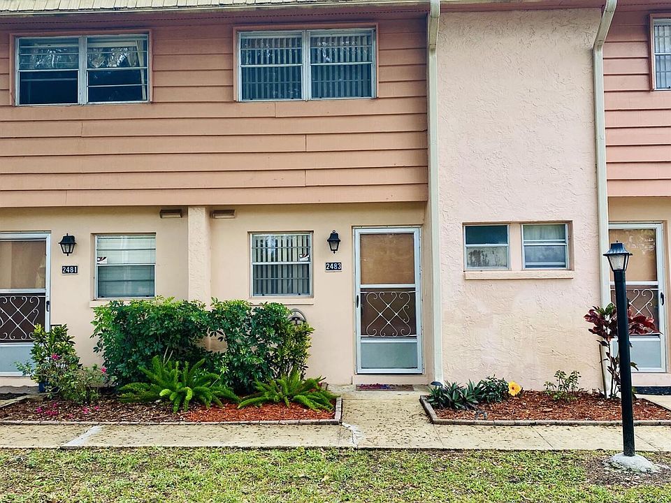 1st image of 2483 Country Club Dr #105