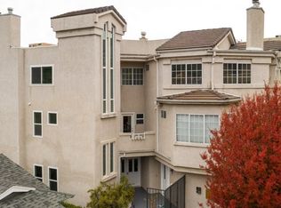 4429 Noble Ave #2, Sherman Oaks, CA 91403