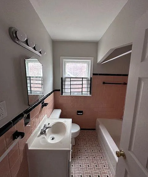 11494 Wayburn St — Photo 18