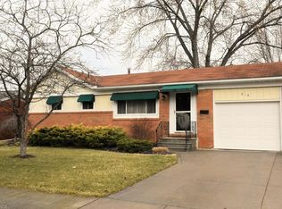 918 Sherwood Dr, Elyria, OH 44035