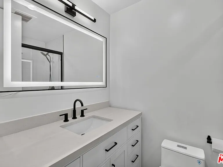 6305 Green Valley Cir #115 — Photo 15