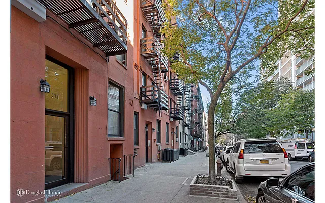 Rented by Douglas Elliman | media 6