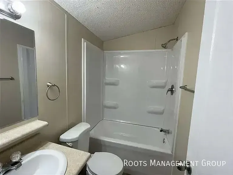 1909 S Anna St #34 — Photo 9