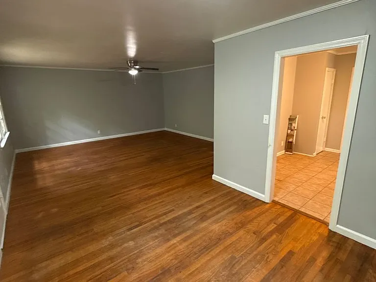 2871-2873 Audubon Cir — Photo 6