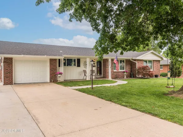 218 Ridgeway Dr, Jefferson City, MO 65109