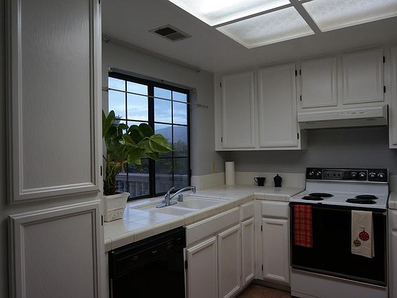 5th image of 2638 Yerba Vista Ct