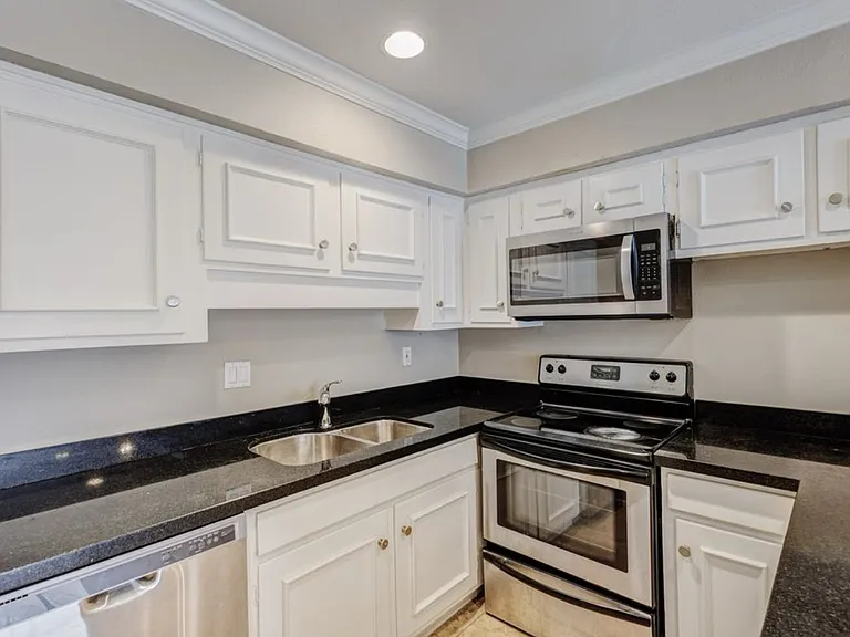 5315 Fleetwood Oaks Ave #260 — Photo 8