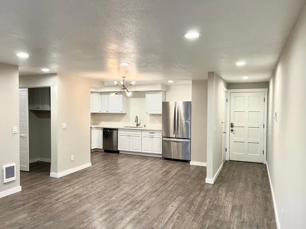 14107 NE 15th St #14107, Vancouver, WA 98684