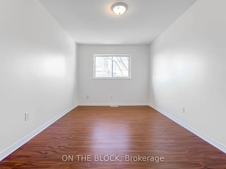 47 Carleton Pl — Photo 30