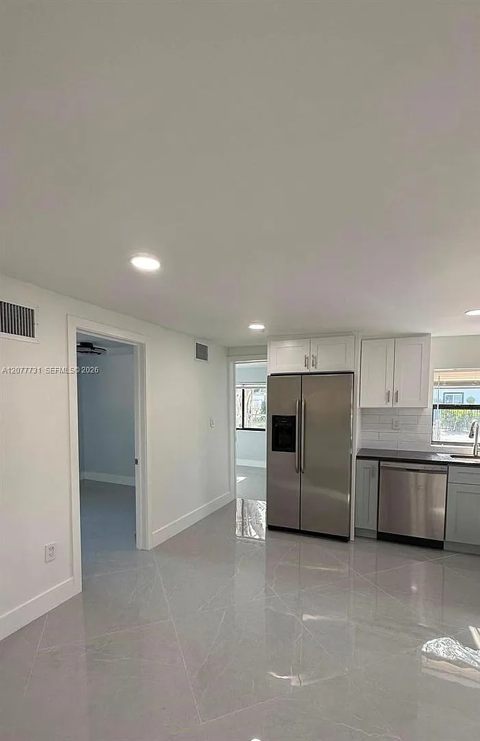305 NE 58th Terrace 0, Miami, FL 33137 - 2109 — Photo 3