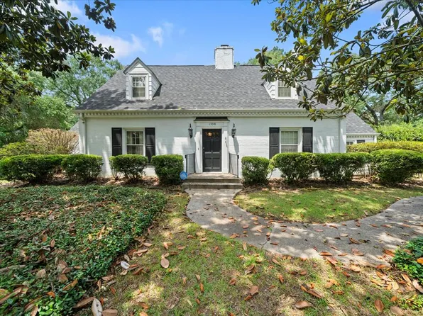 1550 N 5th Ave, Laurel, MS 39440