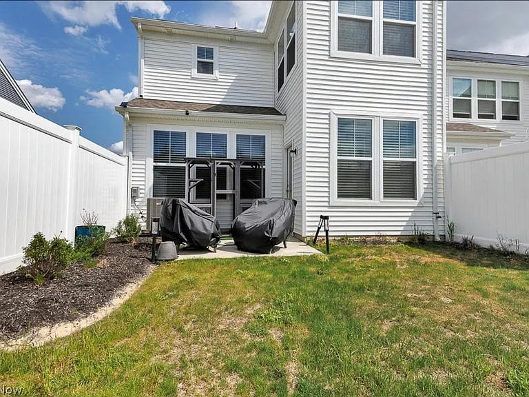 855-5 Dipper Ln — Photo 25