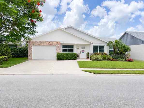 135 Stillwater Cir, Jupiter, FL 33458