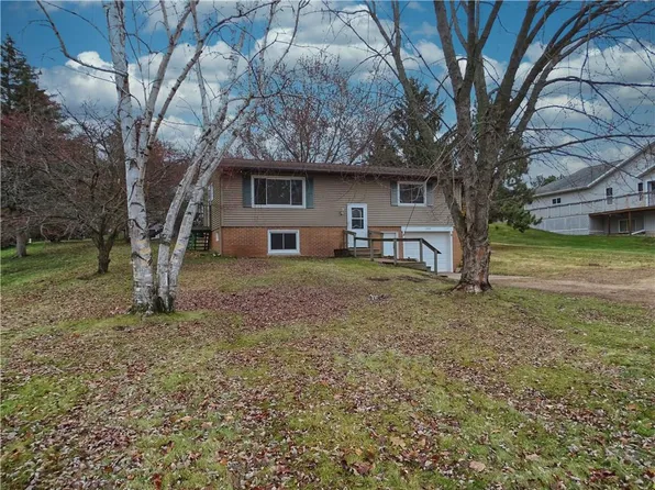 1010 East Laneville Avenue, Durand, WI 54736