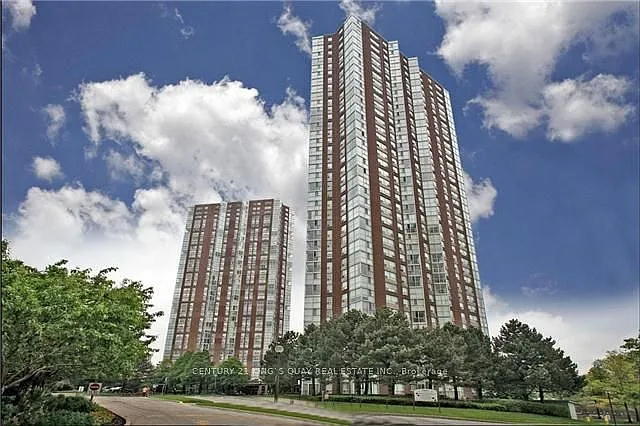 7 Concorde Pl #3709 — Photo 1