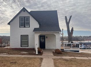 1103 3rd Ave S, Denison, IA 51442