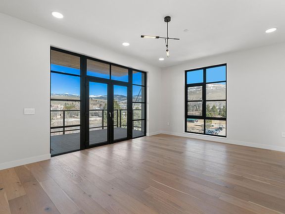 4th image of 265 S 4th St E #307