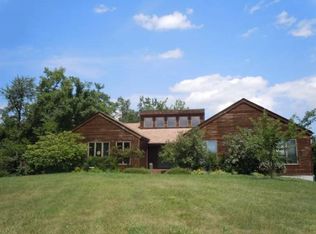 570 Hicks Hill Rd, Stanfordville, NY 12581