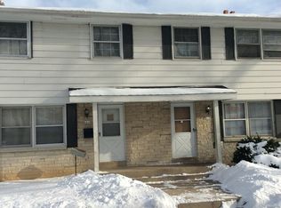 6410 N 73rd St, Milwaukee, WI 53223