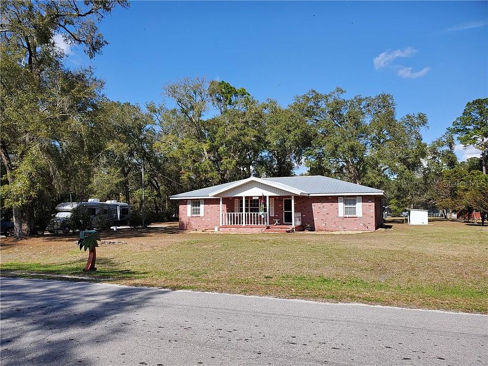 1st image of 15361 NE 49th Ln