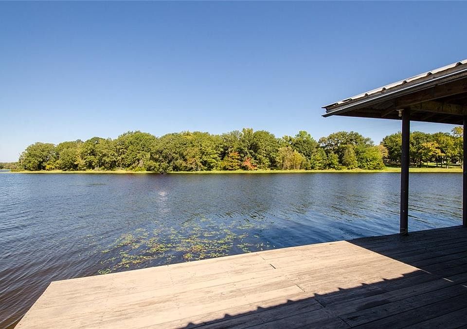 1st image of 2302 Bear Creek Cir