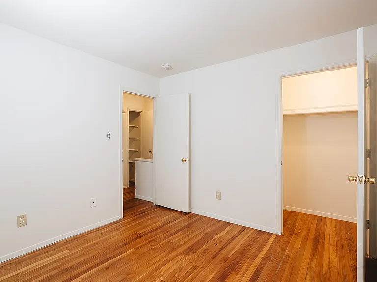 Tuscany Townhomes — Photo 33
