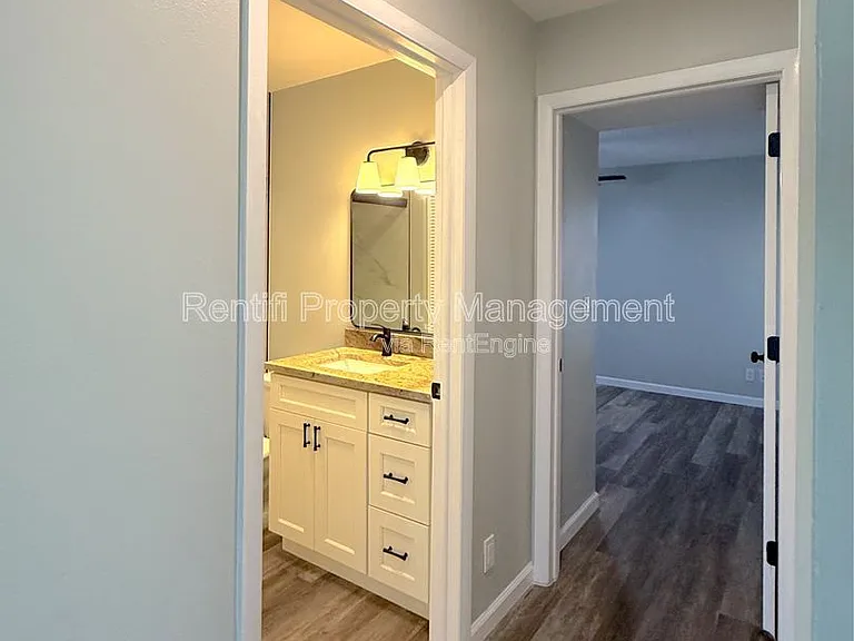 1727 Bent Tree Cir — Photo 35