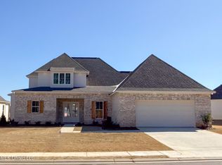 104 Herons Bay Cir, Madison, MS 39110