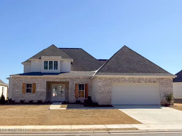 104 Herons Bay Cir, Madison, MS 39110