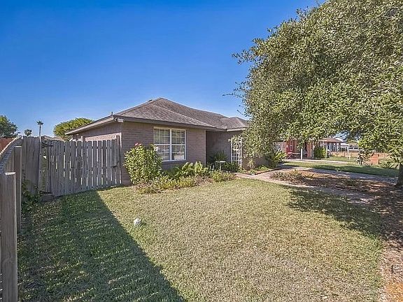 3rd image of 1211 Palo Blanco Dr