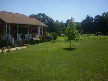 1st image of 9615 Robert E Lee Dr