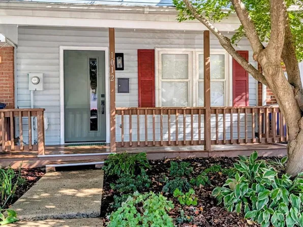 1012 Peach Orchard Ln, Brunswick, MD 21716